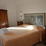 S. Martin Otel 4*