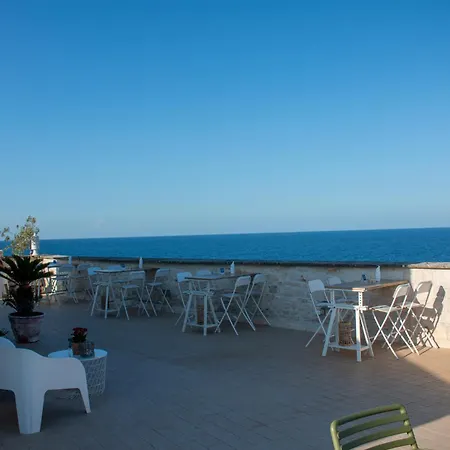 S. Martin 4*