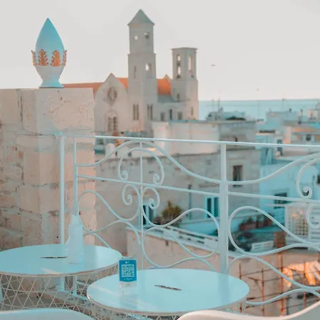 S. Martin جيوفيناتسو