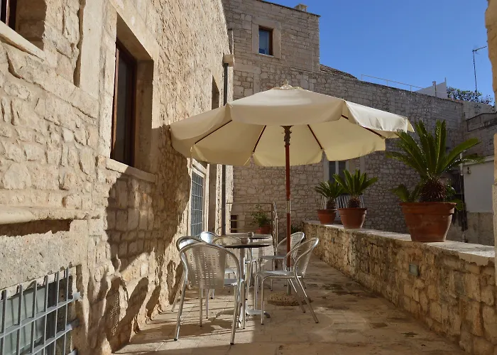 מלון S. Martin ג'ובינאצו