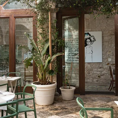 S. Martin Hotel 4*